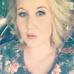 Meet your Posher, Brandy